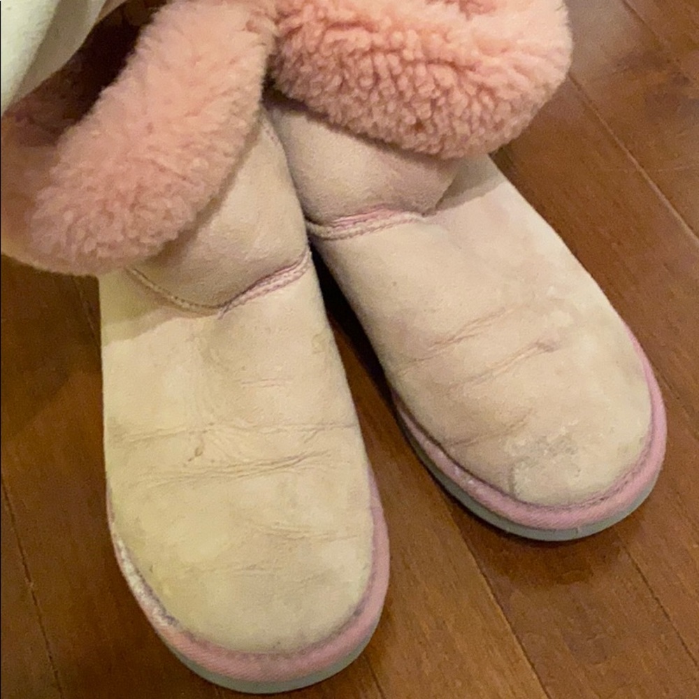 Pink Classic Uggs (well loved!)